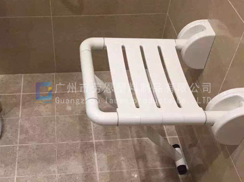 踏踏實實，一點一滴，讓沐浴座椅成為良心之作