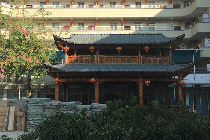 頤年養(yǎng)老院防撞扶手、無障礙扶手案例 (4)